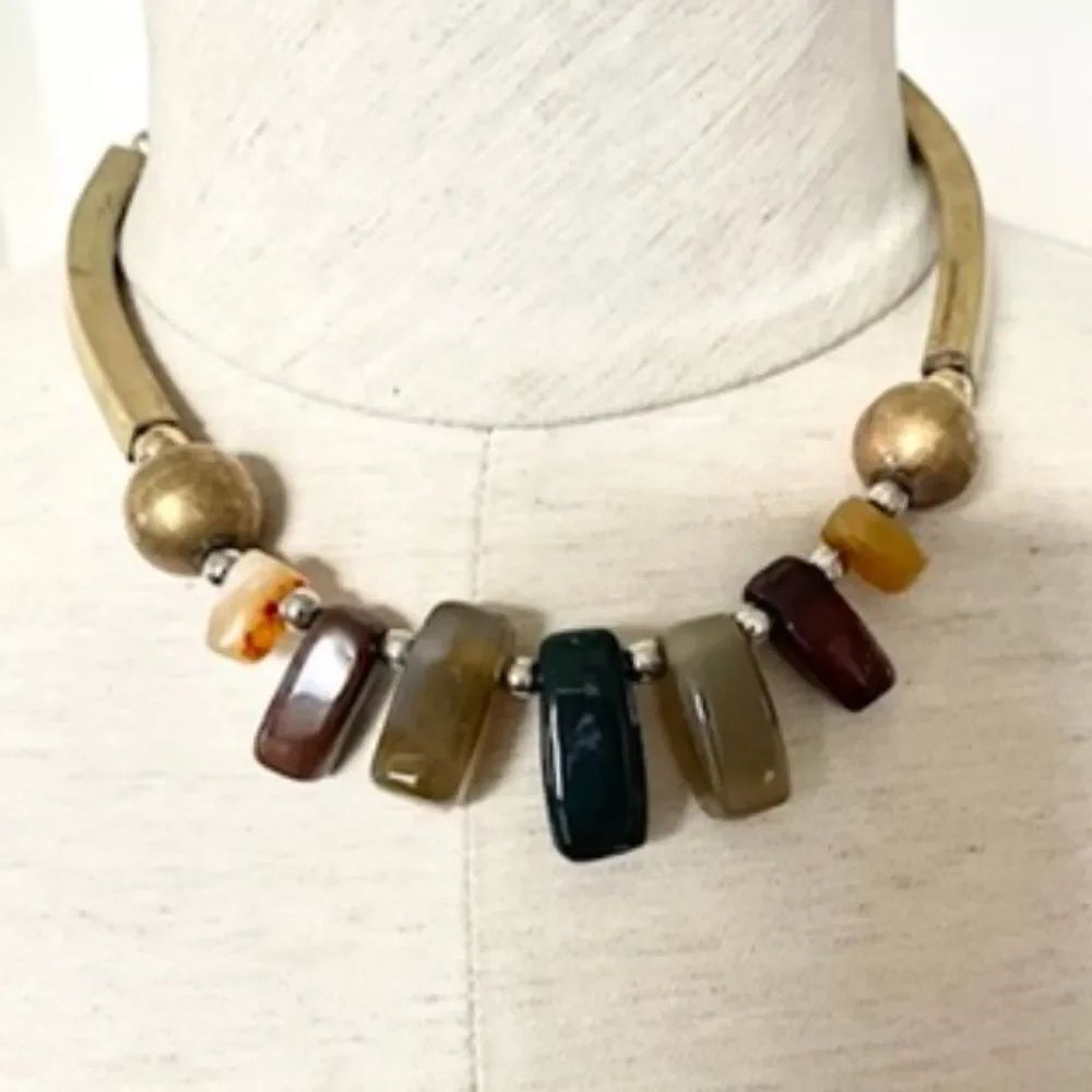 Agate and brass natural stone necklace